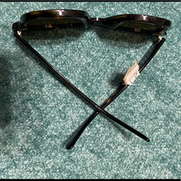 Celine sunglasses - Picture 14 of 16